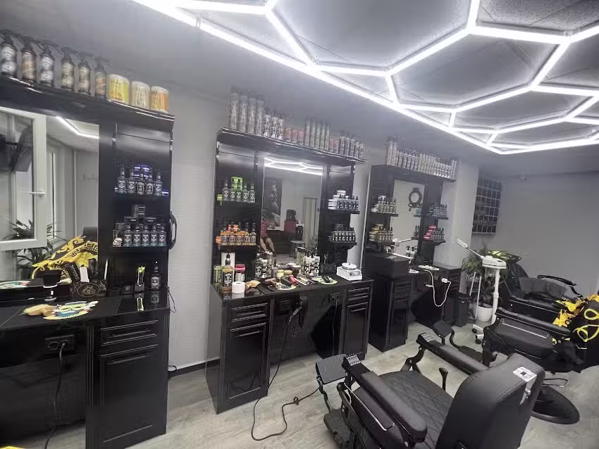 A&R Barbershop
