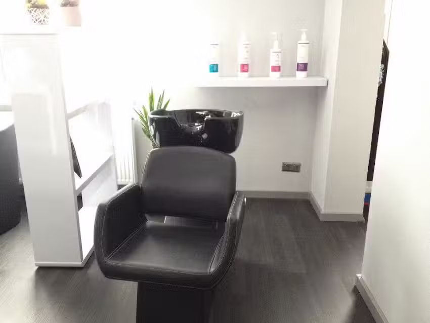 Abschnitt 7 Friseursalon