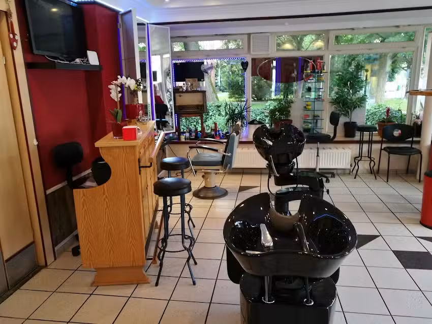 Adem&rsquo;s Coiffeur Pour Monsieur