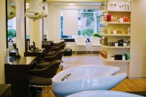 Aderhold.Hollmann Coiffeure GmbH