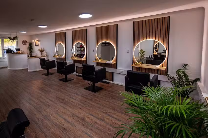 Aileen Laue Friseure