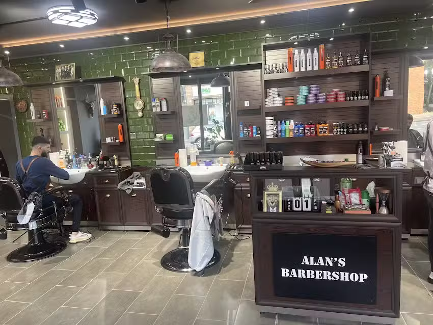 Alan&lsquo;s Barbershop