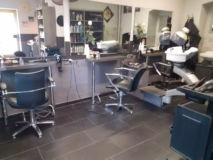 Alexandra D&ouml;bereiner Friseursalon