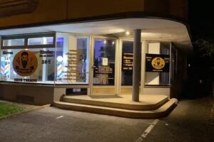 Ali&rsquo;s Barbershop