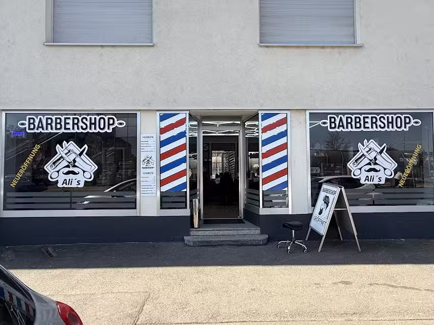 ALi&rsquo;s Barbershop