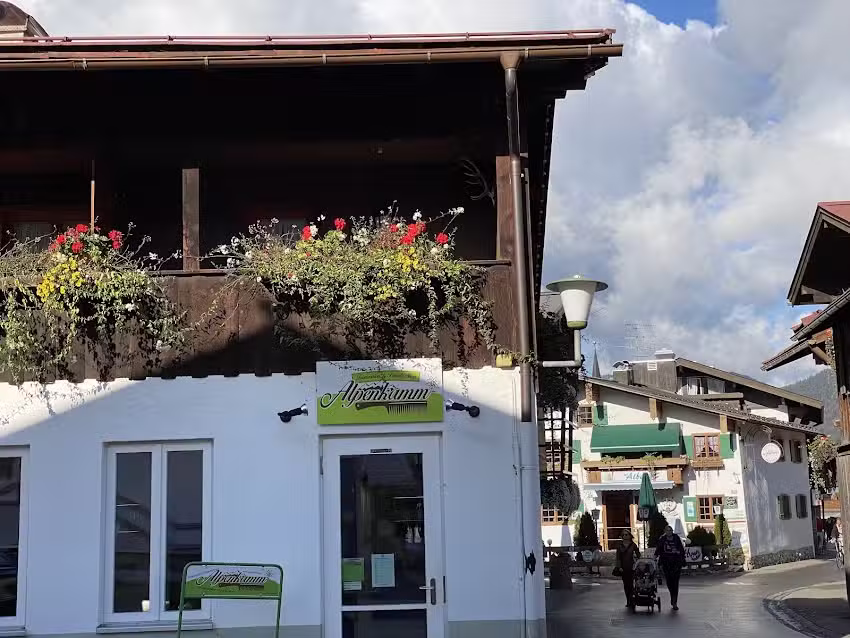 Alpenkamm Friseursalon und Beauty Shop