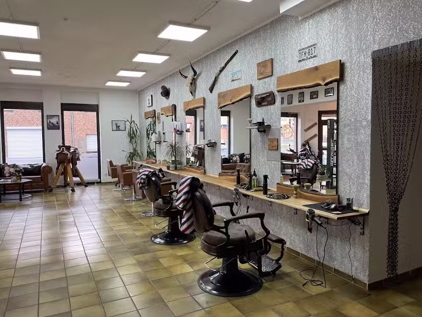 AM Friseursalon & Barber Shop