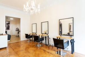 Amara Masters of Hair