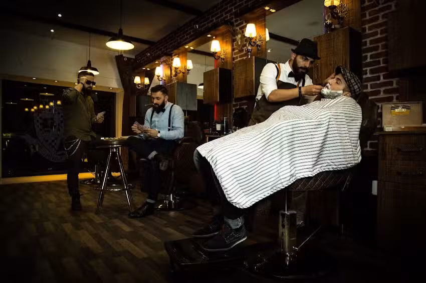Ambers Barbershop (Barbier)