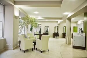 Andrea Garburg Haare Kosmetik Wellness