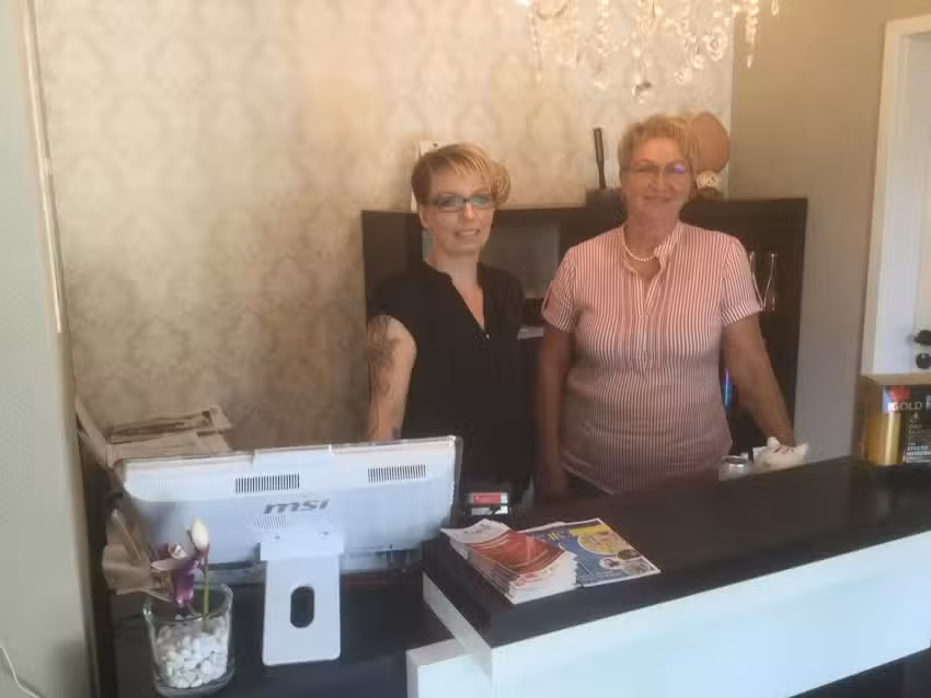 Anja Luster Haarwerk