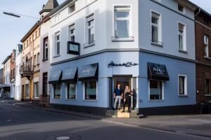 Anna & Che Professional Hairdesign