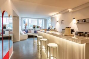 Antonella Mastery of Hair by LE CLUB