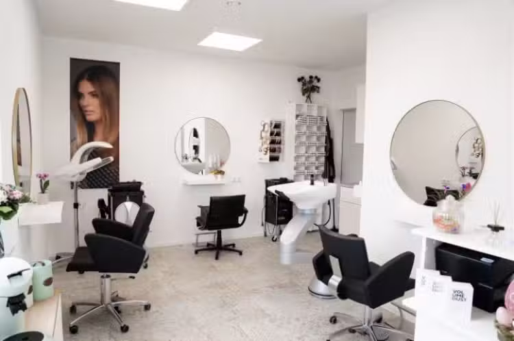 Antonetas Haarstudio