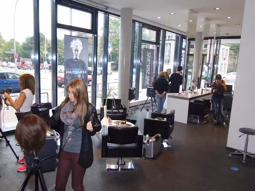 ART CONCEPT FRISEURE