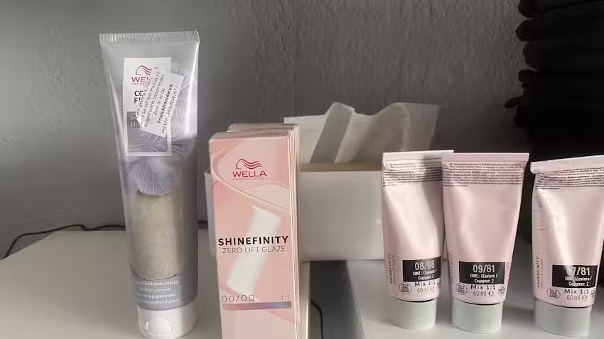 Ayse&rsquo;s Friseur St&uuml;bchen