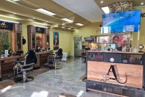 Ayssar Goldene Schere