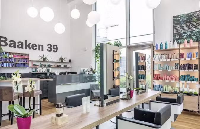 Baaken 39, Hair by Patrick Lutz