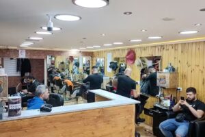 Baba Cut Herren Friseur Barber Shop