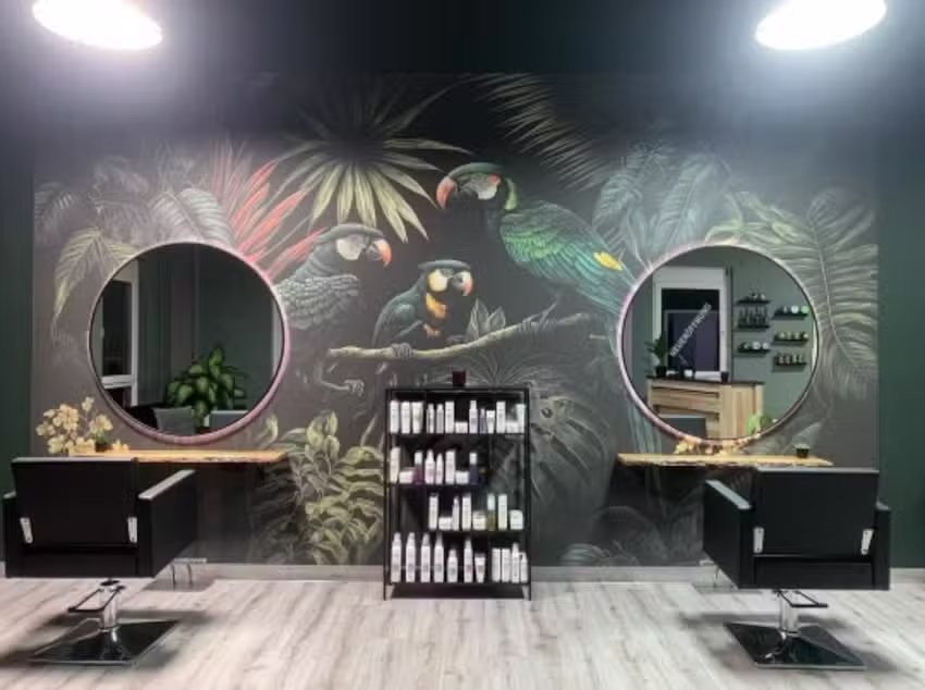 Backstage &ndash; Hair & Flair