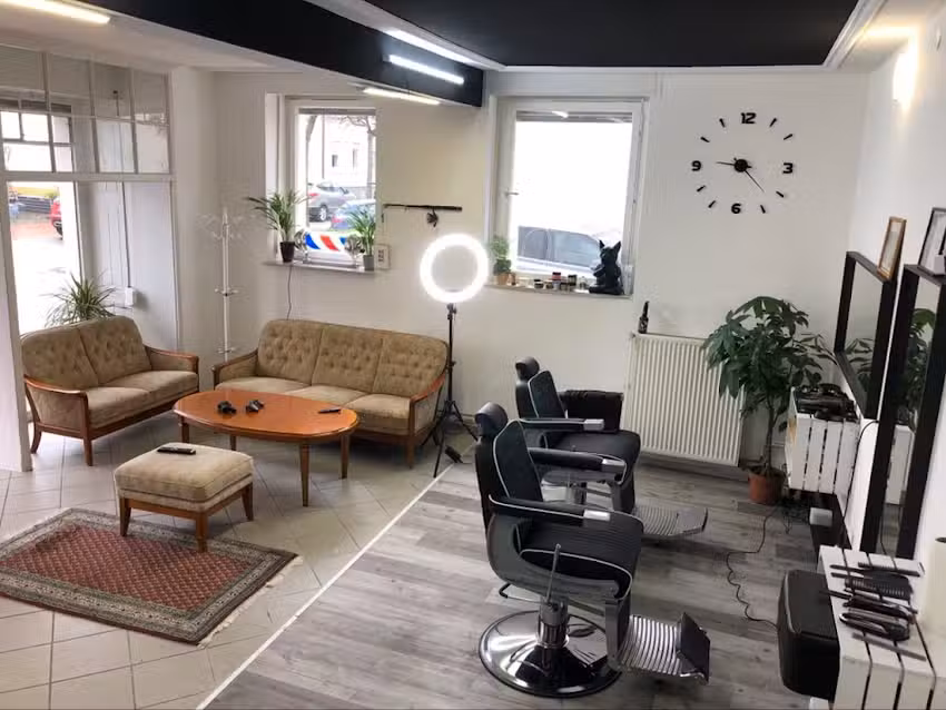 BAKHTIYAROV HAIR EDUCATOR