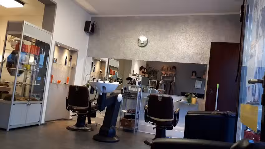Barbara Friseursalon und Per&uuml;cken Fachgesch&auml;ft * Inhaber B.Wagner-Kalisch