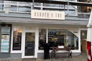 BARBER 4 YOU