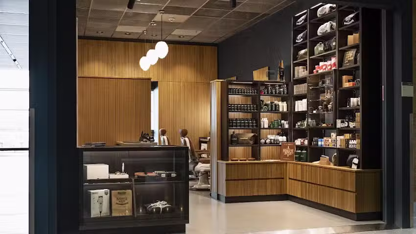 Barber House &middot; Barbier + Herrenfriseur &middot; Munich Airport