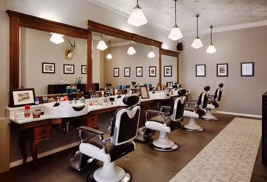Barber House &middot; Barbier + Herrenfriseur &middot; Stachus