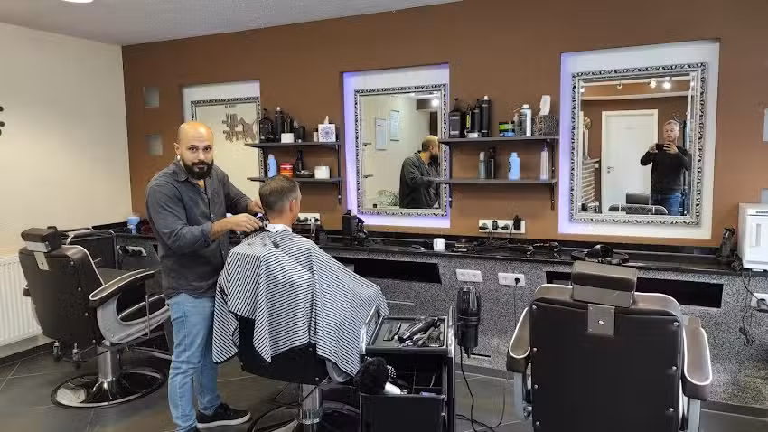 Barber Nik