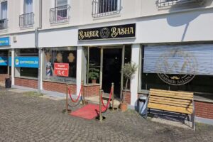 Barber Salon Basha