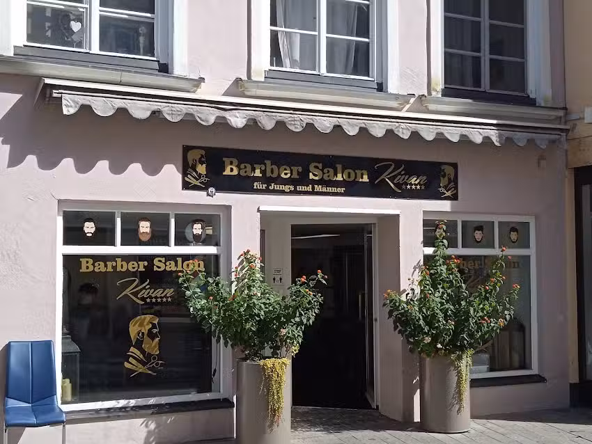 Barber Salon KIVAN