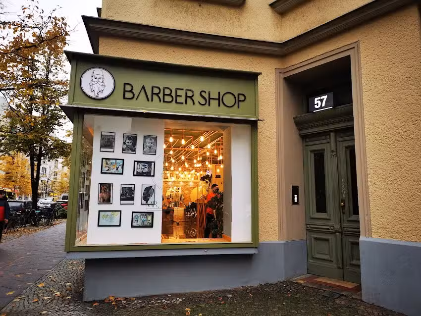 Barbershop und Gentlemen Lounge in Berlin Pankow | Mr. Orient