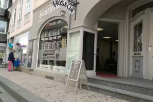 Barbier &ndash; haircut & shave