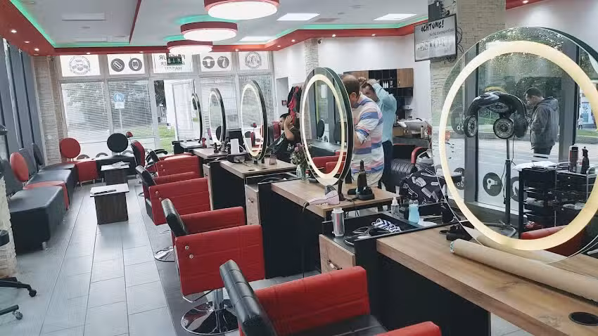 Barbier Hasan &ndash; Halle