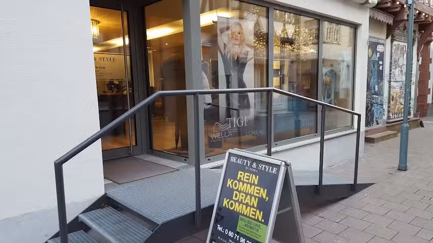 BEAUTY & STYLE by Zehra