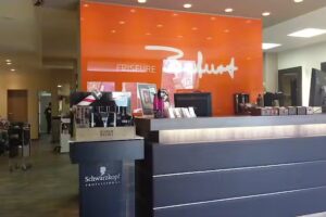 Befurt FRISEURE Neu-Ulm | Erstklassiges Hairstyling &ndash; Calligraphy Cut &ndash; Haarverl&auml;ngerung