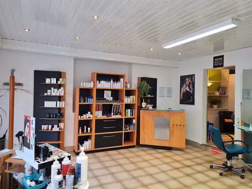 bellissima Friseur, Anna Maria Curto