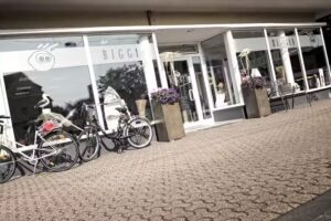 Biggi’s dein Frisör…!