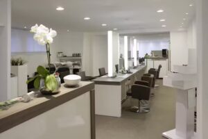 Bioesthetik Salon Bissing Friseur u. Kosmetik