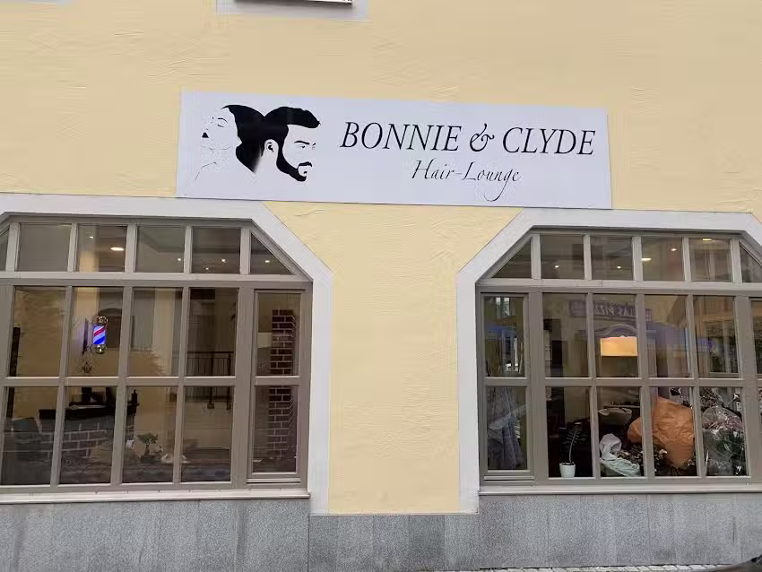 Bonnie & Clyde Hair-Lounge