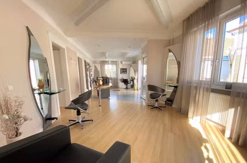 Britta Rieger &ndash; HAIR & STYLE