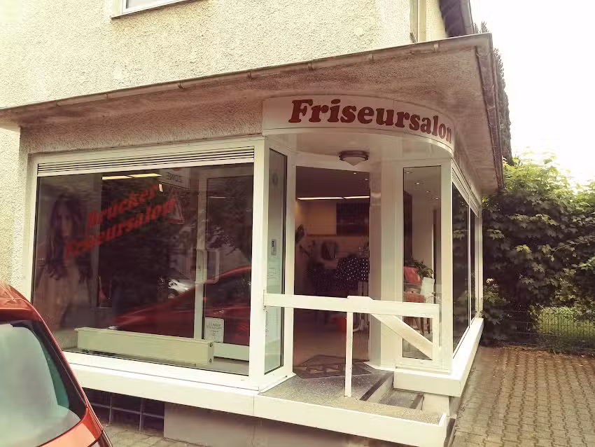 Br&uuml;cker Friseursalon