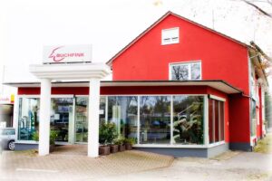 Buchfink Hair Design