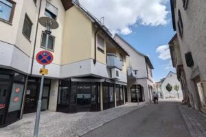 By Murat Damen & Herren Friseursalon