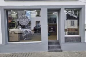 C.B&rsquo;s Barber Cut