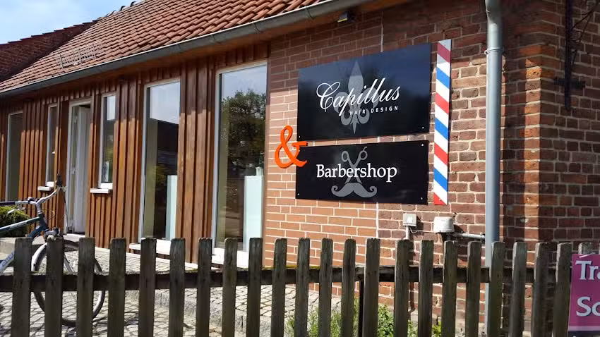 Capillus Friseur