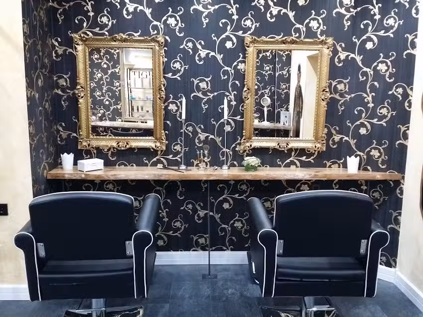 Carinas Haarh&uuml;tte-Tattooh&uuml;tte by Dirk Woznitza