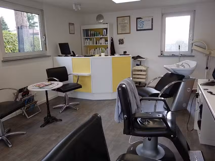Carmelos Friseursalon