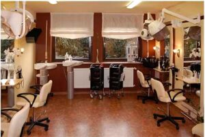 CHAARISMA STYLE Inhaberin: Karin H&ouml;cher